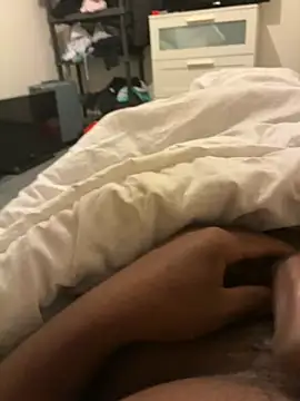 grossebite907 online show from September 12, 8:09 pm