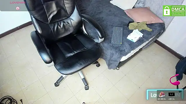 Luke Diaz7 online show from November 12, 1:55 am