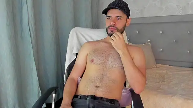 Luke Diaz7 online show from March 11, 1:26 am