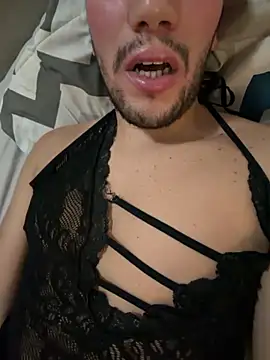 yaxxx03 online show from October 11, 8:35 pm