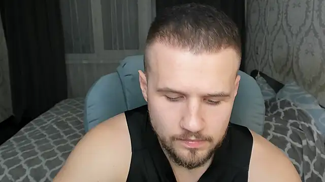 Vladik b online show from February 22, 7:32 pm