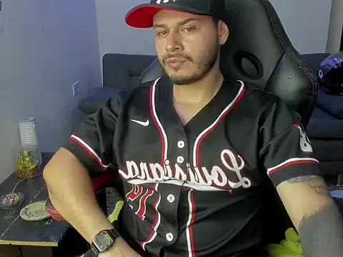 ragnar lothbrok777 online show from April 23, 6:07 am