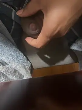 Slimlightrising online show from March 5, 3:40 pm