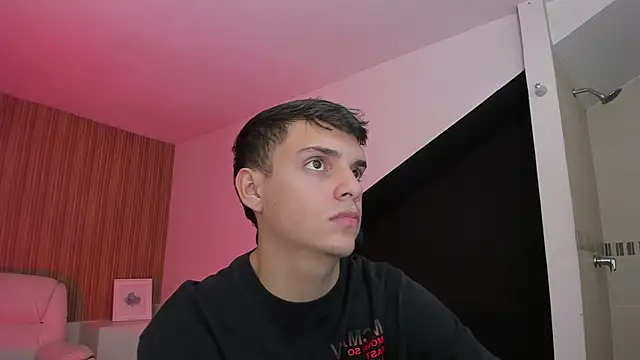 JacobRoberts1 online show from November 20, 8:51 pm