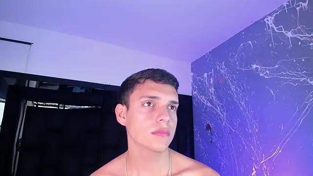 JacobRoberts1 online show from September 11, 2:49 pm