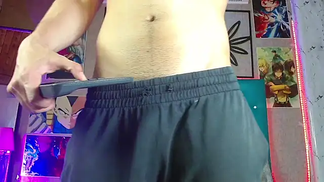 LiamAndrewzz online show from February 8, 4:51 am