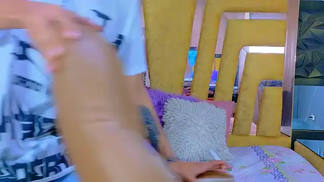 Noahoconor online show from December 5, 1:51 pm