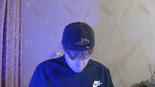 frama666 online show from February 2, 4:15 pm