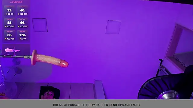 ValentinoMoreti online show from December 19, 6:10 am