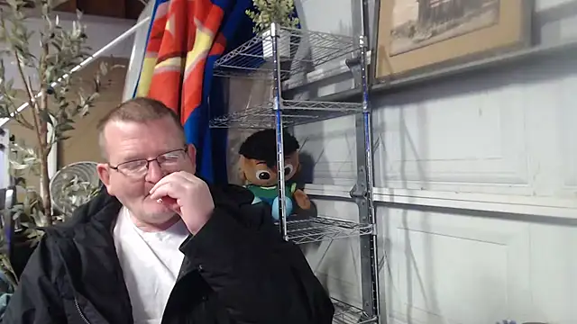 Randomoldguy615 online show from March 6, 1:16 am