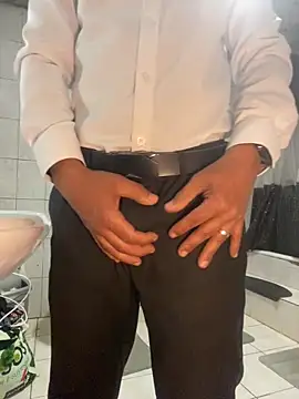 rogerdik76 online show from March 20, 6:28 am