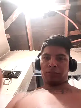 Elcabezhupas97 online show from September 30, 8:45 pm