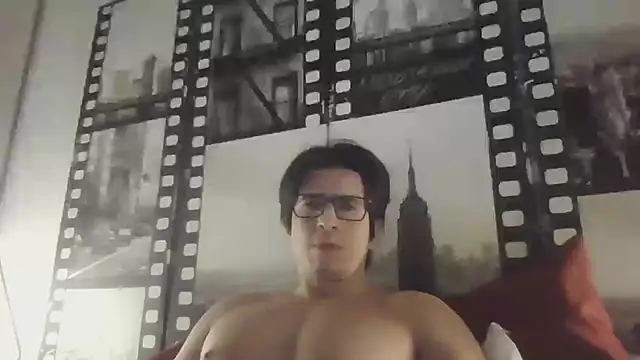 Introlatino88 online show from February 23, 11:47 pm