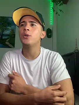 cruz-hot online show from March 1, 2:37 am