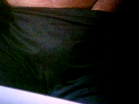 Snapshot of EroticMonster chatting on September 30, 8:40 am EroticMonster online show from September 30, 8:40 am