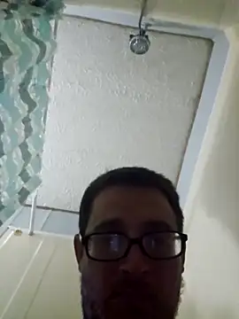 Snapshot of dylanroberts1995 chatting on March 19, 5:39 pm dylanroberts1995 online show from March 19, 5:39 pm