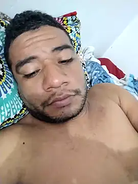 Negrofuerte2 online show from March 21, 1:12 pm