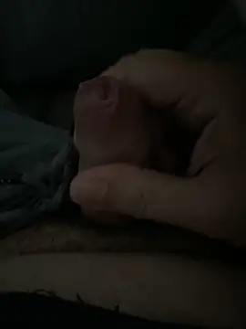 littletoy64 online show from October 14, 8:21 am