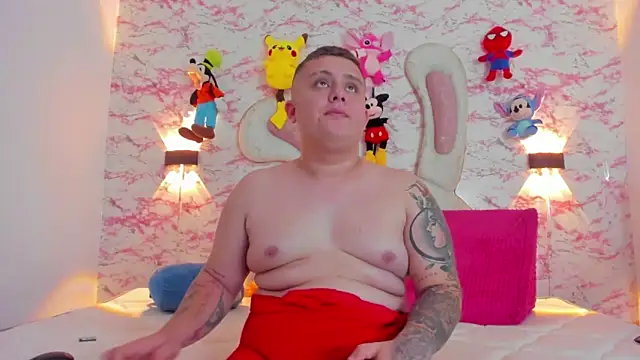 IM SINAY online show from November 9, 8:46 pm