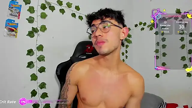 Noah milleer online show from January 9, 6:02 pm