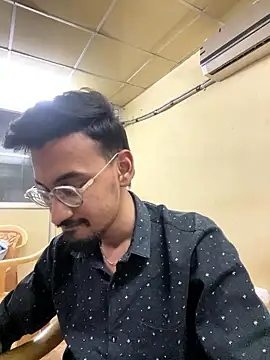 hypersexdriveboi online show from January 15, 3:47 pm