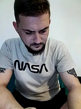 iurinicola online show from February 25, 9:49 pm