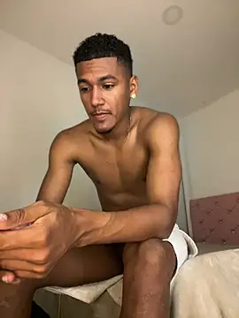 LexiAndDeker online show from March 1, 1:27 am