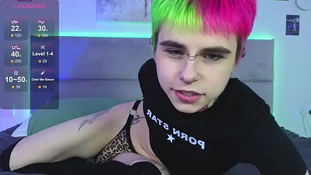 Alex Vallley online show from October 18, 11:09 pm