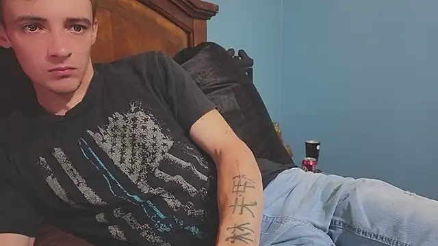 Ilovepussy1911 online show from April 15, 7:47 pm