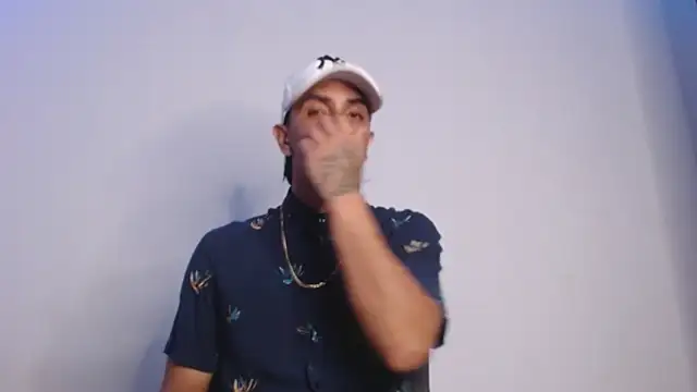 Monkey uchiha777 online show from January 8, 8:36 pm