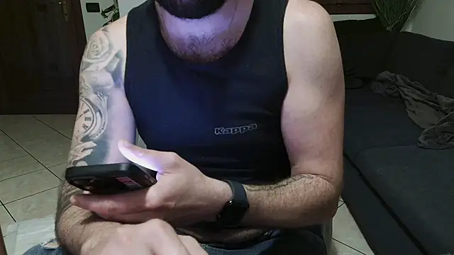 maialinofriuli online show from November 12, 9:41 pm