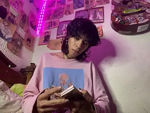 kirito kun online show from April 12, 4:47 am