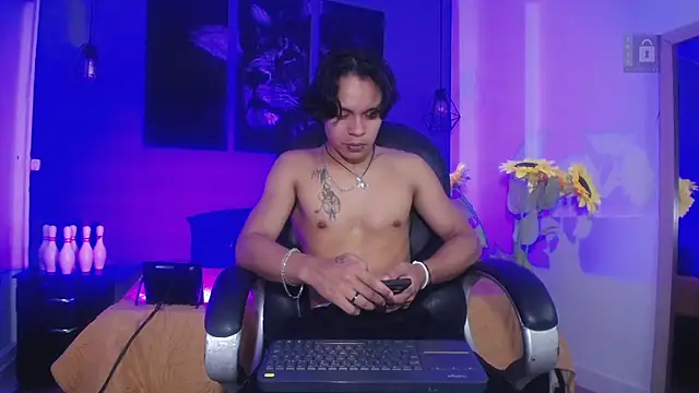 Draco collins online show from November 14, 8:43 pm