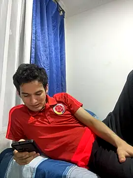 Thiagobb7 online show from November 20, 11:58 pm