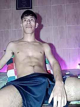 dareck 18 online show from March 6, 11:46 pm