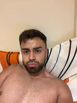 hornyboys15 online show from March 11, 3:59 am