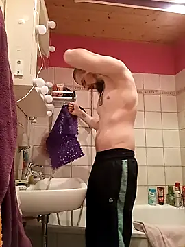 ThePython666 online show from September 24, 10:35 am