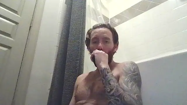 whowantsacreampie online show from April 26, 8:05 pm