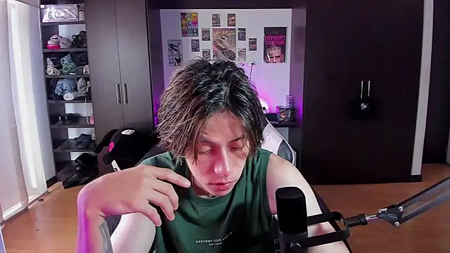 xIce Boy online show from March 28, 4:51 pm