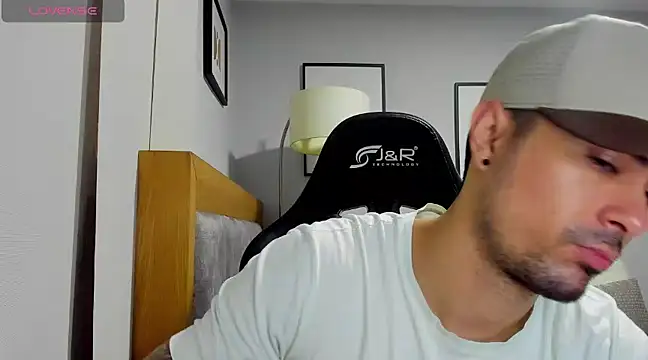 Dante Storm online show from March 17, 11:02 pm