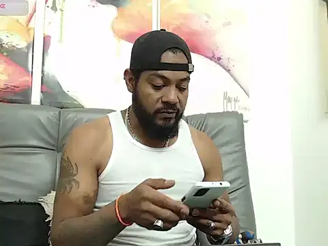 BladeFoxxx1 online show from November 28, 7:22 am