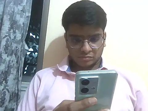 Snapshot of sutfvkii chatting on October 4, 5:40 pm sutfvkii online show from October 4, 5:40 pm