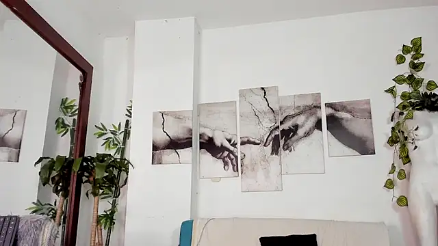 Giotrashy online show from March 28, 12:00 am