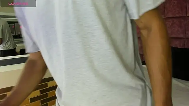 Christian Musclet4 online show from March 22, 1:41 pm