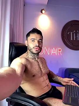 thiagoferrari2 online show from October 18, 2:05 am