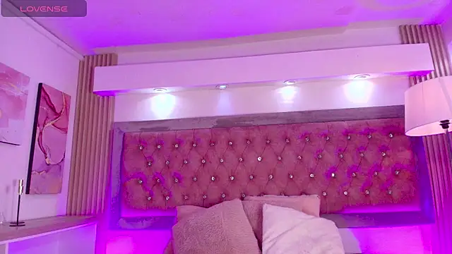 Andy Leex online show from April 11, 8:34 pm