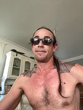 mastertittiefkr online show from November 25, 6:26 am