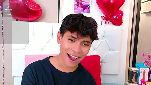 Ethan Westt online show from February 20, 8:54 pm