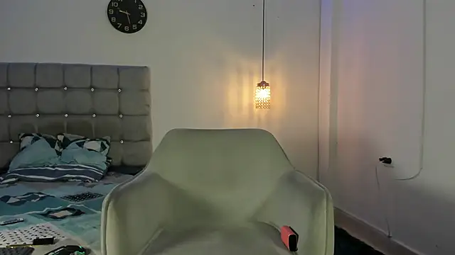 samxx muscle online show from November 7, 2:20 pm