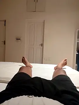 UAjit online show from April 10, 7:10 pm